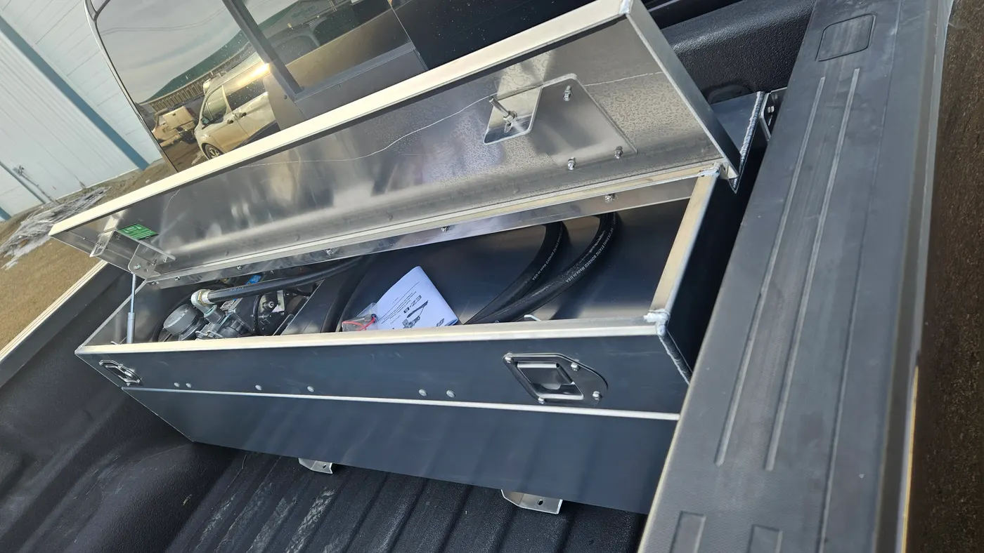Toolbox Transfer Tank Combo view 2